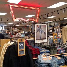 levis exclusive showroom near me