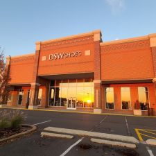 nearest dsw warehouse