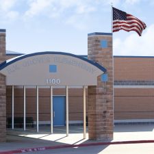 R. V. Groves Elementary School - 1100 McCreary Rd, Wylie, TX 75098, USA ...