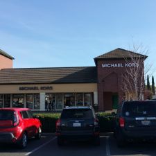 Michael Kors Outlet - 348 Nut Tree Rd #348, Vacaville, CA 95687