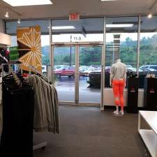 reebok outlet tannersville