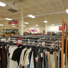 T.J. Maxx - 620 N Edwards Blvd, Lake Geneva, WI 53147 - Hours