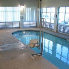 First Colony Aquatic and Rehabilitation Center - 20403 University Blvd