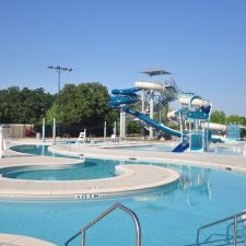 The Cove Aquatic Center at Crawford in 375 S Prairie Creek Rd, Dallas ...