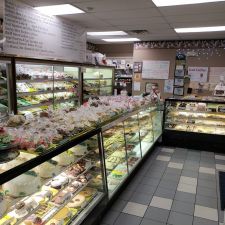 Klemm's Bakery - 29 Indian Rock Rd, Windham, NH 03087