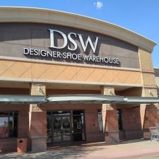 dsw peachtree parkway