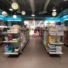 Discovery Clothing 660 Centerview Blvd Kissimmee Fl 34741 Usa