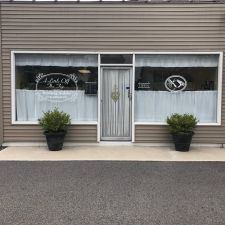 A Little Off The Top, 301 Montgomery Ave, West Pittston, PA 18643, USA