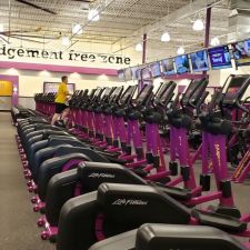 Planet Fitness 200 Westgate Dr Brockton Ma 02301 Usa