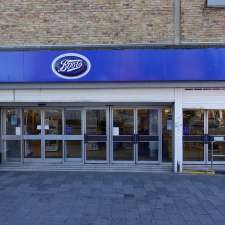 104 Eltham High St, London SE9 1BW 