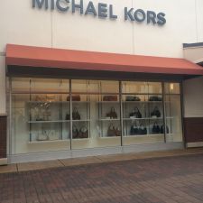 Michael Kors Outlet - 3925 Eagan Outlets Pkwy Suite 860, Eagan, MN 55122