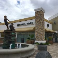 Michael Kors Outlet - 3690 Livermore Outlets Dr, Livermore, CA 94551