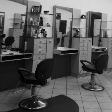 Klazzy Kutz Salon - 12323 Norwalk Blvd, Norwalk, CA 90650, USA ...