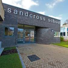 Sandcross Primary School In Sandcross Ln, Reigate RH2 8HH, UK