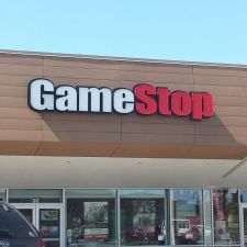 GameStop, 820 Town Center Dr, York, PA 17408, USA