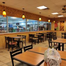 Subway, 6607 Commerce St, Wallis, TX 77485, USA