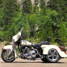 voyager trike kit by motorcycle tour conversions inc. ottawa