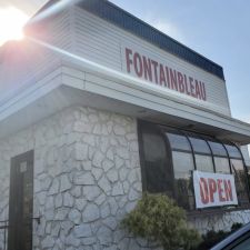 Fontainbleau Diner in 1052 Stelton Rd, Piscataway, NJ 08854, USA