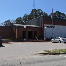 Gates County Courthouse in 202 Court St, Gatesville, NC 27938, USA