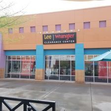 Lee Wrangler Clearance Center - 7051 S Desert Blvd Suite H-89, Canutillo, TX  79835