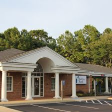 Fidelity Bank, 5700 Creedmoor Rd, Raleigh, NC 27612