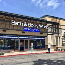 Bath & Body Works in 1028 N El Camino Real, Encinitas, CA 92024, USA