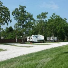 St Amant RV Park & Storage | Go Camping America