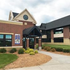 Twin Lakes Elementary School