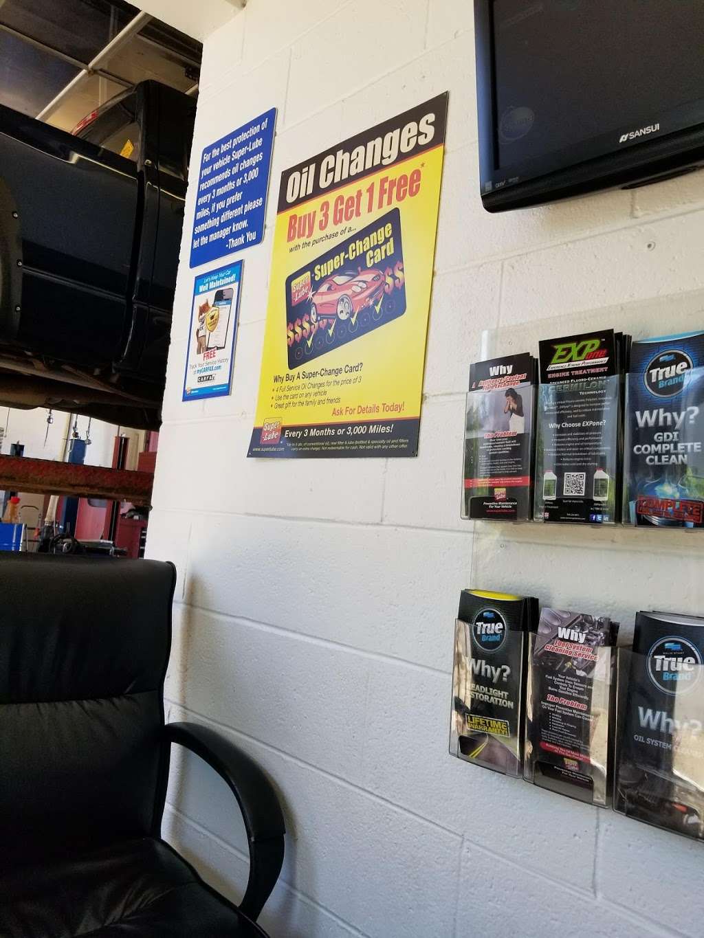 Super-Lube | 7520 Woodward Ave, Woodridge, IL 60517, USA | Phone: (630) 985-8955