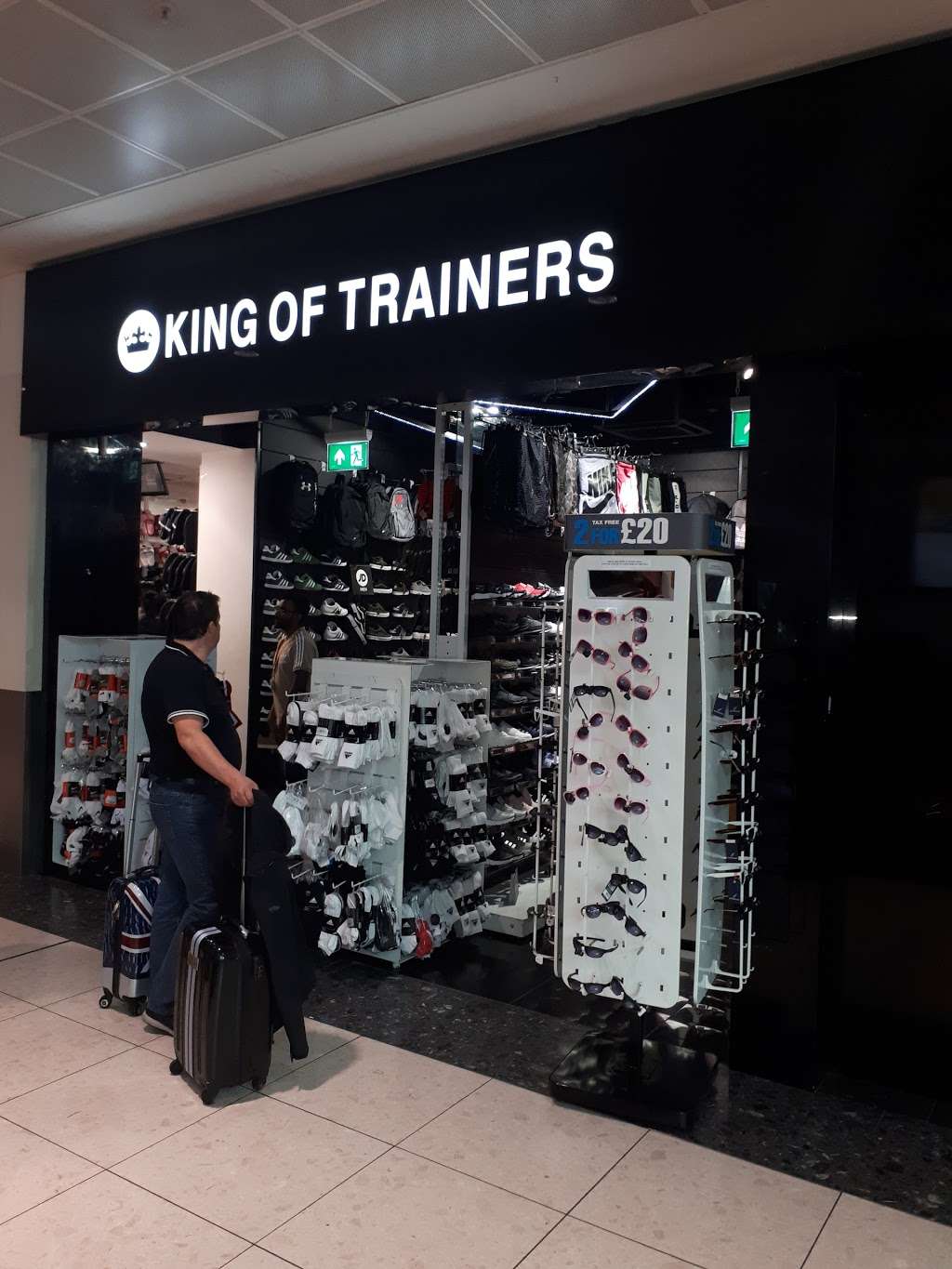 JD Sports | Int Departure Lounge, North Terminal Airside, Horley, Gatwick RH6 0NP, UK | Phone: 01293 223016