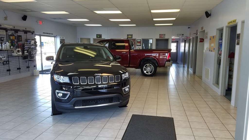 Victory Chrysler Dodge Jeep Ram of Ottawa | 327 W 23rd St, Ottawa, KS 66067, USA | Phone: (785) 242-5600