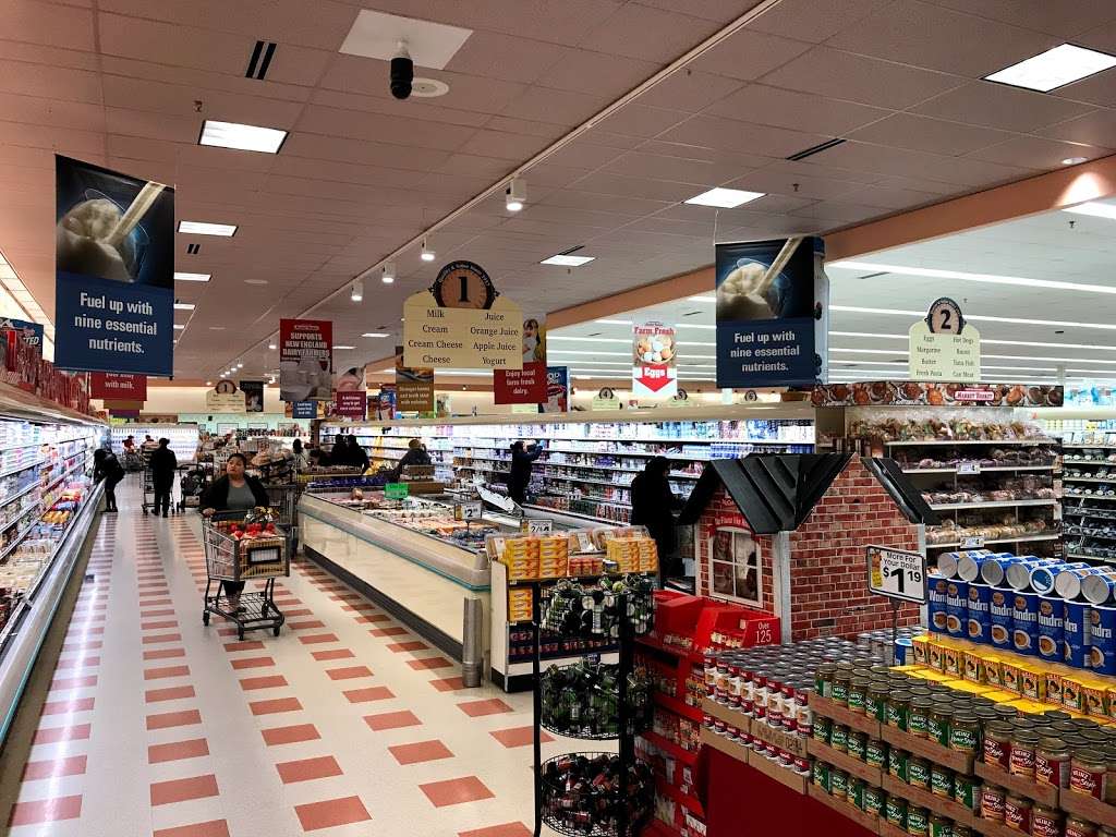 Market Basket | 275 Squire Rd, Revere, MA 02151, USA | Phone: (781) 485-0110