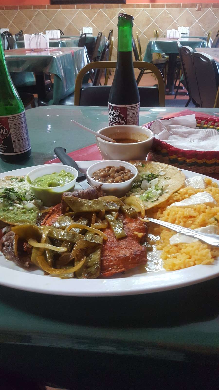 San Pedro Tierra Mexican | 115 S Black Horse Pike, Bellmawr, NJ 08031, USA | Phone: (856) 931-2072