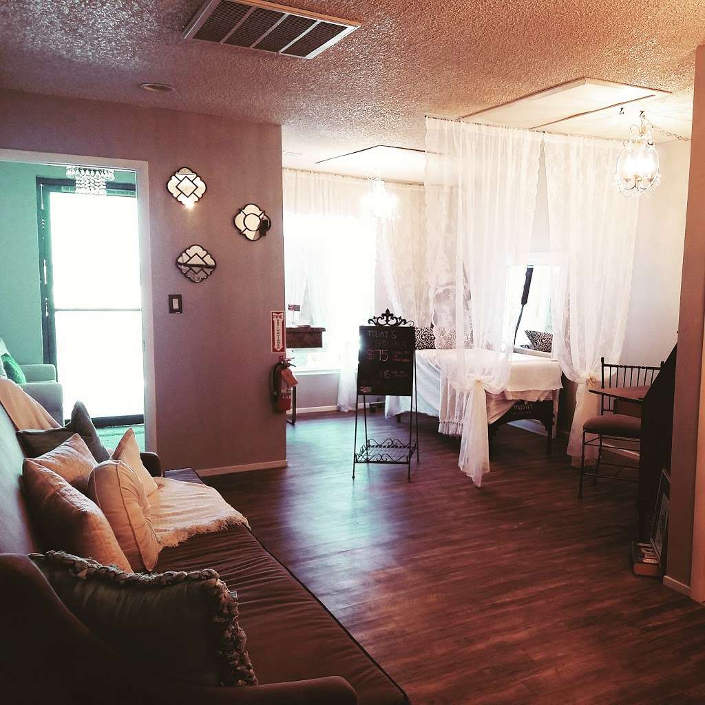 B Studio Waxology | 5611 S Valley View Blvd #120, Las Vegas, NV 89118 | Phone: (702) 960-9649