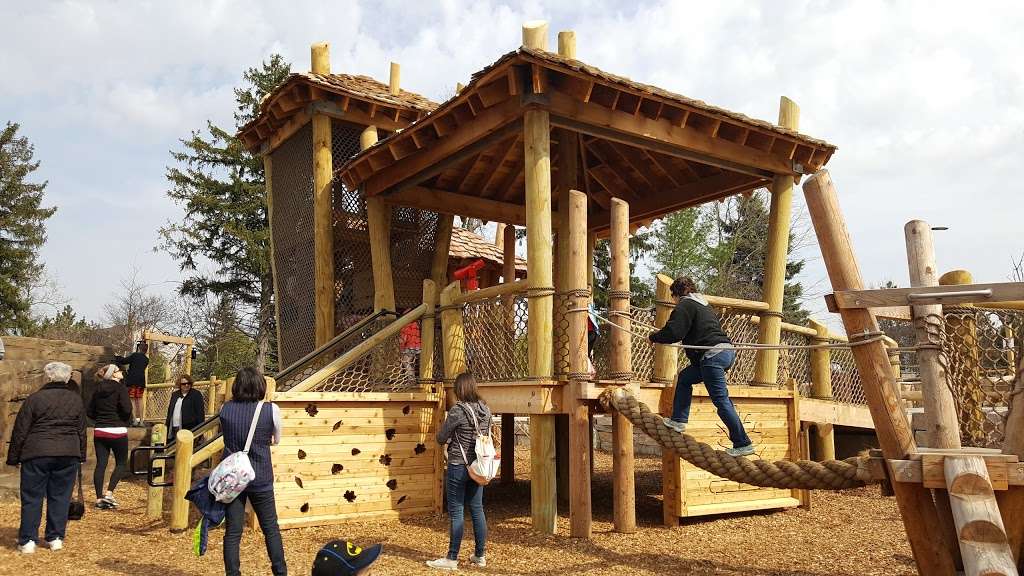 Bisons Bluff Nature Playground | 1111 E Schaumburg Rd, Schaumburg, IL 60194 | Phone: (847) 985-2100