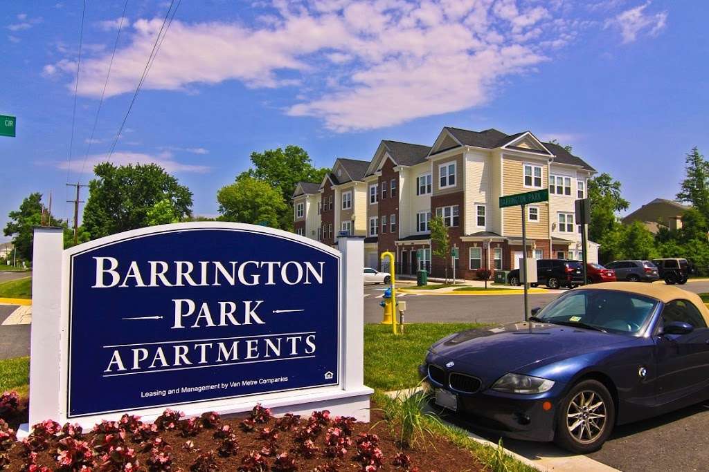 Van Metre Barrington Park Apartments | 10275 Dorchester Pl, Manassas, VA 20110 | Phone: (703) 272-2725