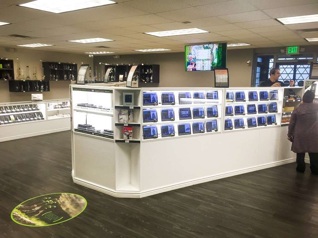 The Green Solution Recreational Marijuana Dispensary | 3179 S Peoria Ct, Aurora, CO 80014 | Phone: (720) 501-2370