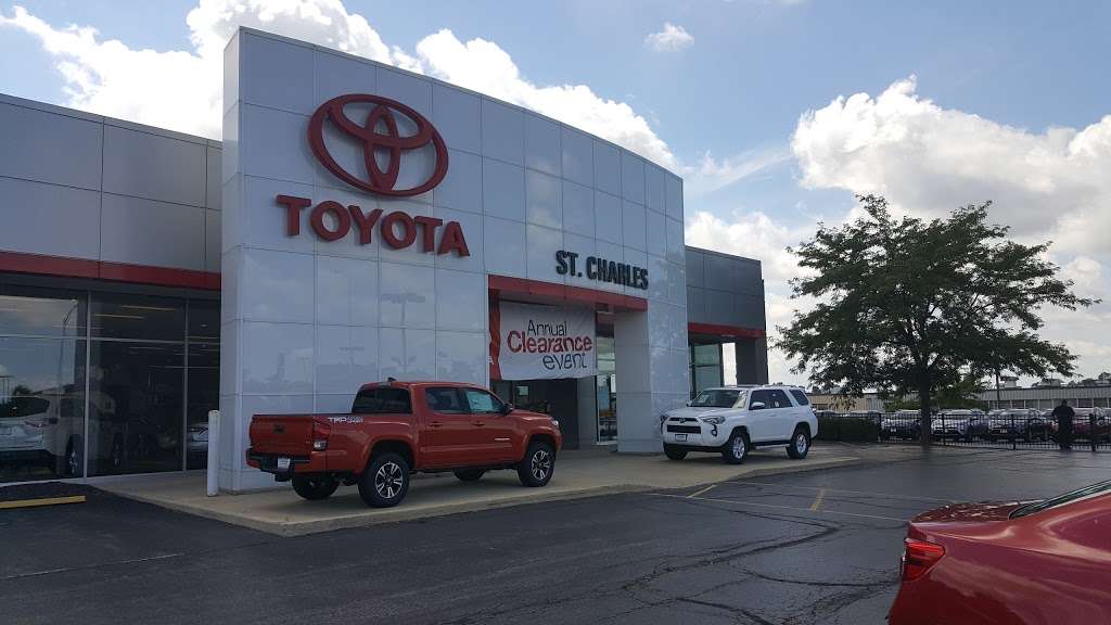 St Charles Toyota | 2651 E Main St, St. Charles, IL 60174 | Phone: (630) 485-5051