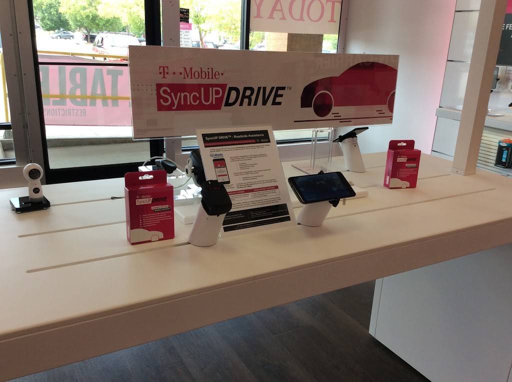 T-Mobile | 1650 Bryan Station Rd Ste 118, Lexington, KY 40505 | Phone: (859) 368-9953