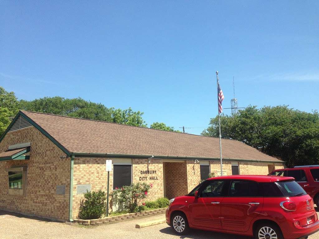 Danbury City Office | 6102 5th St, Danbury, TX 77534, USA | Phone: (979) 922-1551