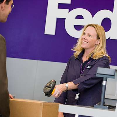 FedEx Ship Center | 2795 Holly Hall St, Houston, TX 77054, USA | Phone: (800) 463-3339