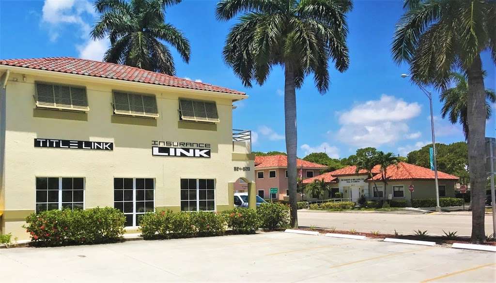 Title & Escrow Network | 824 E Hillsboro Blvd, Deerfield Beach, FL 33441, USA | Phone: (954) 580-6666