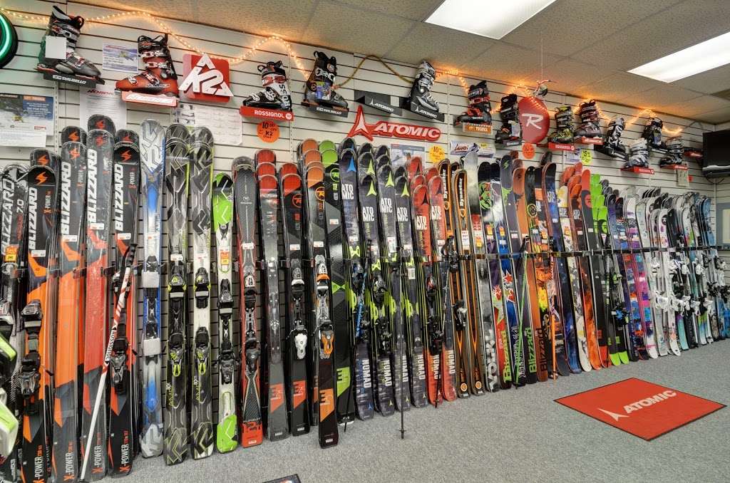 Crossed Sabers Ski & Board | 421 New State Hwy Route 44, Raynham, MA 02767, USA | Phone: (508) 880-8851