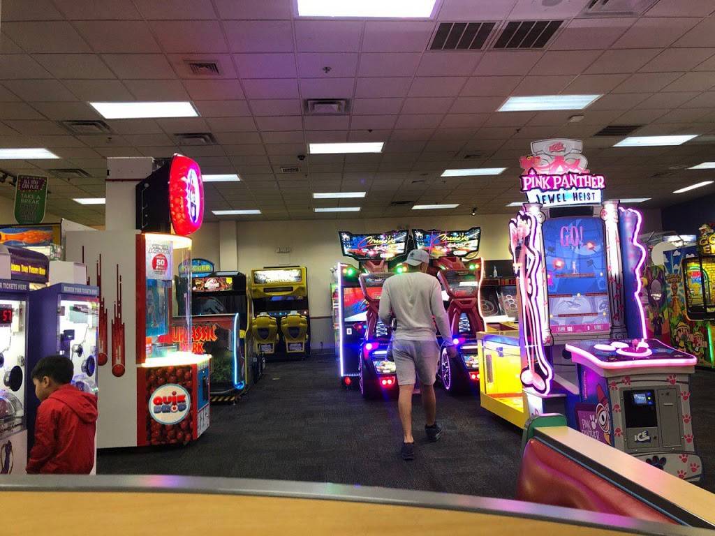 Chuck E. Cheese | 8101 Tonnele Ave, North Bergen, NJ 07047, USA | Phone: (201) 861-2397