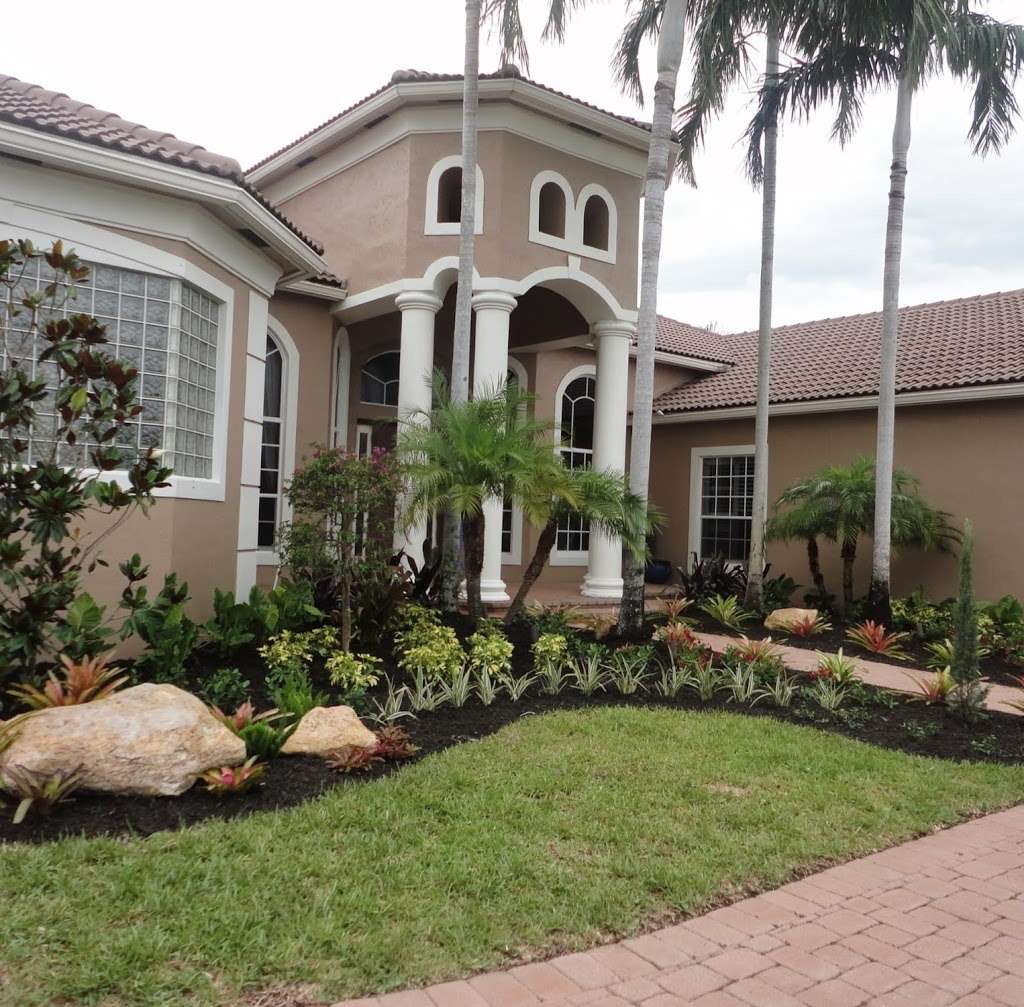 Landscaping - Pembroke Pines - Lawn Care - Pembroke Pines - Chop Chop  Landscaping - Pembroke Pines, FL