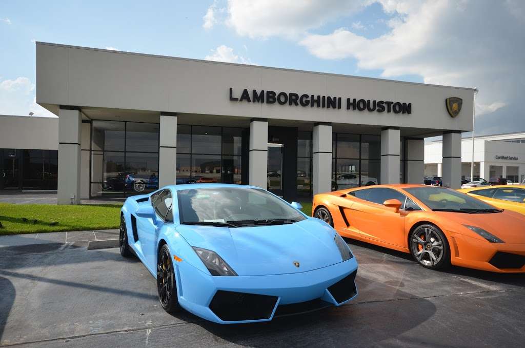 Lamborghini Houston | 13921 North Fwy, Houston, TX 77090, USA | Phone: (281) 377-5056