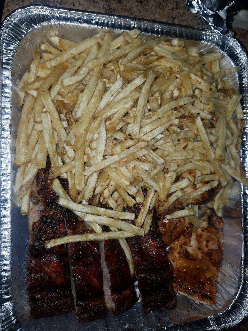 Bloomfield Avenue BBQ | 391 Bloomfield Ave, Newark, NJ 07107, USA | Phone: (973) 268-5415