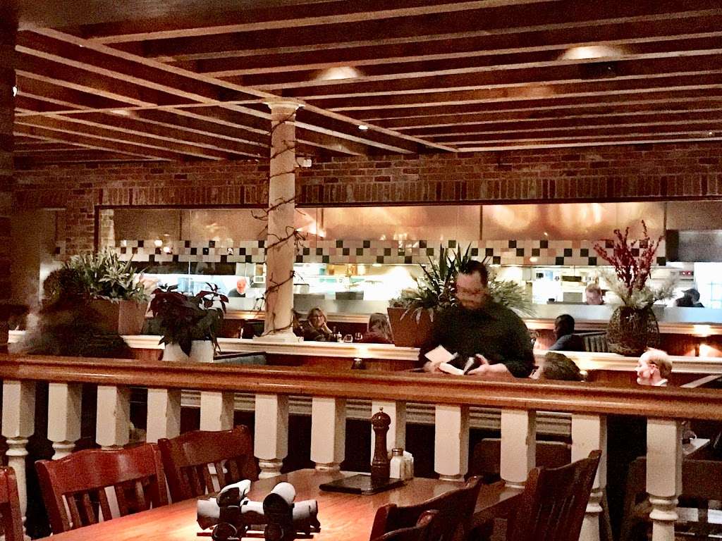 Austin's Restaurant & Bar 1101 Snyder Rd, West Lawn, PA 19609, USA