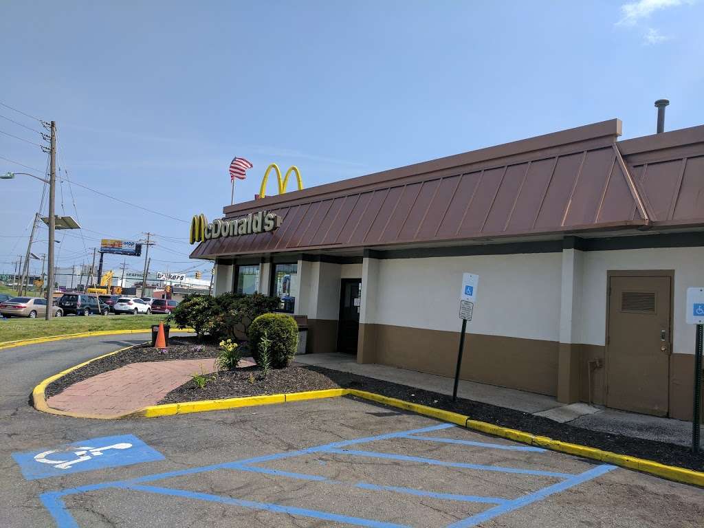 McDonalds | 819 North Ave #835, Elizabeth, NJ 07201, USA | Phone: (908) 469-8684