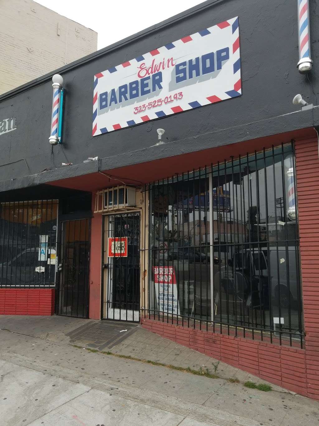 Edwin Barber Shop | 4506 Pico Blvd, Los Angeles, CA 90019, USA | Phone: (323) 525-0193